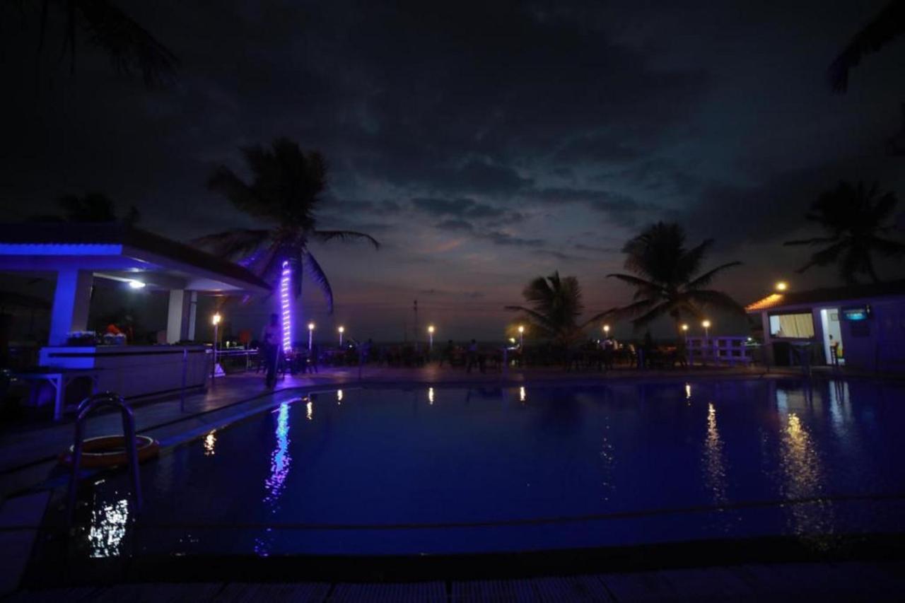 Seaface Beach Resort Kovalam Εξωτερικό φωτογραφία