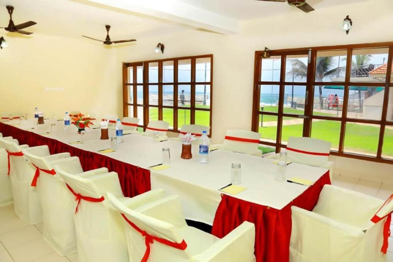 Seaface Beach Resort Kovalam Εξωτερικό φωτογραφία